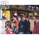 Hausmesse NEIMCKE 2005 in Mühldorf am Inn Zeitweise ging es wirklich Schulter an Schulter durch die Ausstellung der NEIMCKE Hausmesse 2005.  