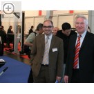 I.H.M. Internationale Handwerksmesse München Schauen sich ein bisschen auf der Messe um. Die Herren Grgen (li.) und Landwehr von FLACO Bielefeld.  