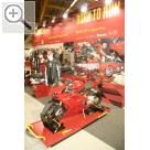 autopromotec 2009 CORGHI liefert sein Equipment fr den MOTO GP die World Rally Championship und die Formel 1. Corghi 