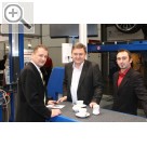 AMITEC 2010 in Leipzig Hans Heinl (mi.) und Florian Heinl (re.) ATH-HEINL zu Besuch bei Thomas Kaspar (li.) KLAWE Dresden.  