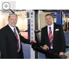 autopromotec 2013 Bologna Neu im Vertriebsteam CONSUL Volker Stuhlmann (li.) und neu im Vertriebsteam Zippo Lifts Christoph Kroczek.  