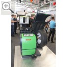 TROST Schau 2015 BOSCH WBE 4435 Radwuchtmaschine auf der TROST Schau 2015.  