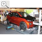 Impressionen von der Automechanika 2016. Tomorrows Service & Mobility auf der Automechanika 2016 - innovative Hebe- und Vermessungstechnik in Kombination.  
