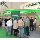 Messeimpressionen von der Automechanika 2004 Gutmann Periode III. Futuristisch gestylt und mit jeder Menge Space prsentierte sich der Diagnosespezialist Gutmann zur Automechanika 2004.  