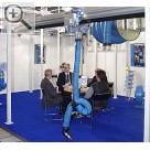 Messeimpressionen von der Automechanika 2004 Teil 3. Fr groe Aufmerksamkeit sorgte die selbstfahrende Abgasabsauganlage von AFA.  