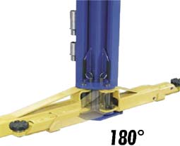 Die hinteren Tragarme besitzen einen Schwenkbereich von 180°. Die Aufnahme-Flexibilität wird dadurch deutlich erhöht - Fahrzeuge mit kurzem oder langen Radstand lassen sich mühelos anheben.