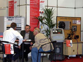 Messestand SUN Diagnostics auf der IAA 2003